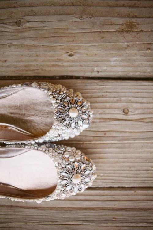 a1sx2_Thumbnail2_shoes_death_4.jpg