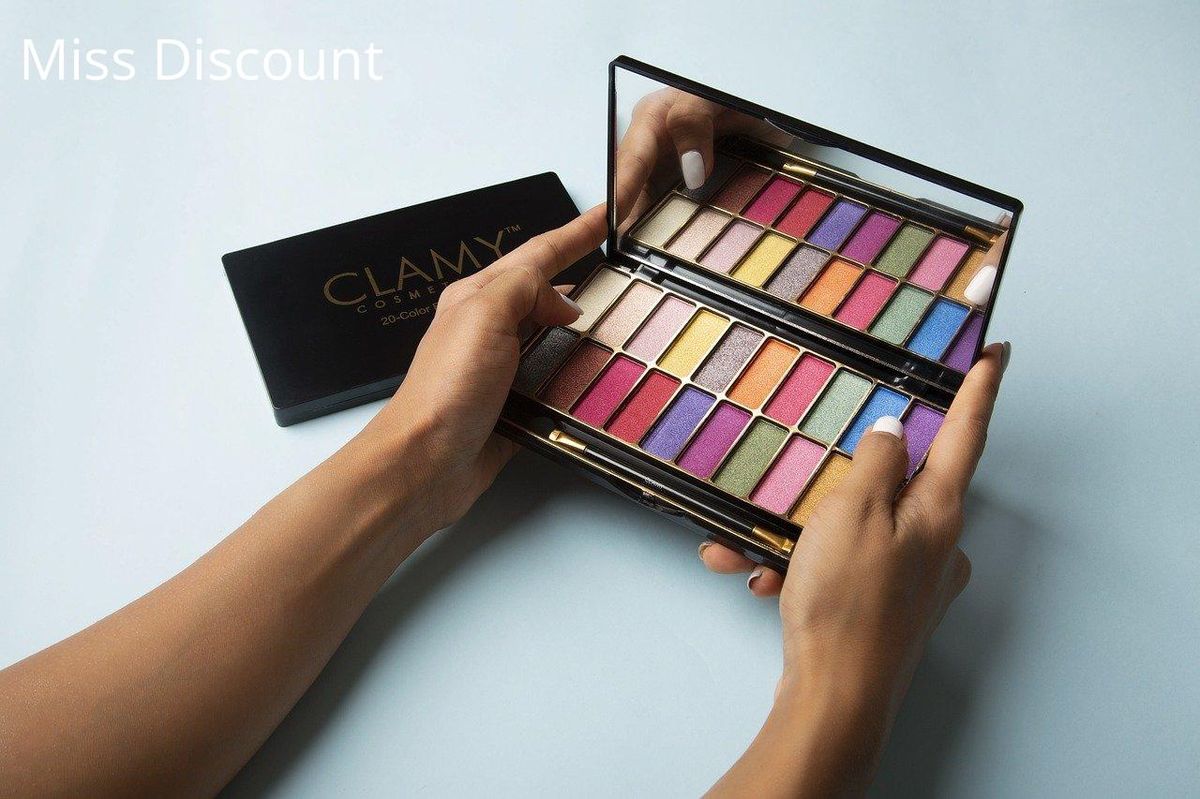Palette parfaite pour illuminer vos yeux : un essentiel pour sublimer votre regard.