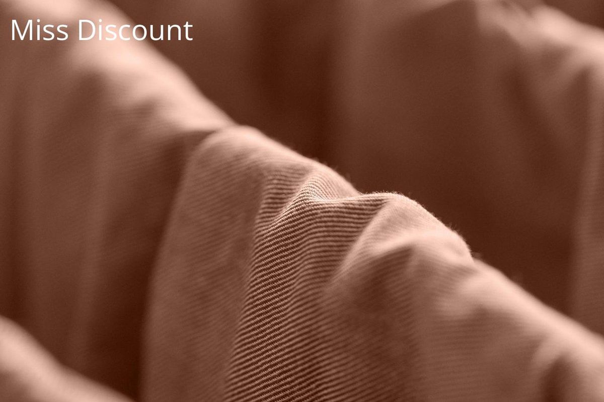 Texture douce et technique pour un confort optimal en jogging.