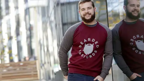 Le sweat personnalisé pour défendre les couleurs du quartier