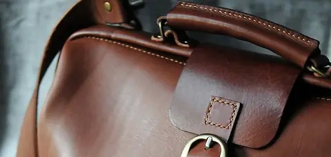 Où puis-je trouver les sacs de base ?