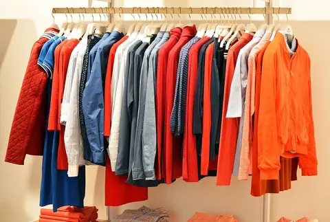 Vestiaire de Copines s’internationalise : VestiaireCollective