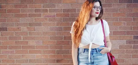 Vêtements pour les personnes à forte poitrine
